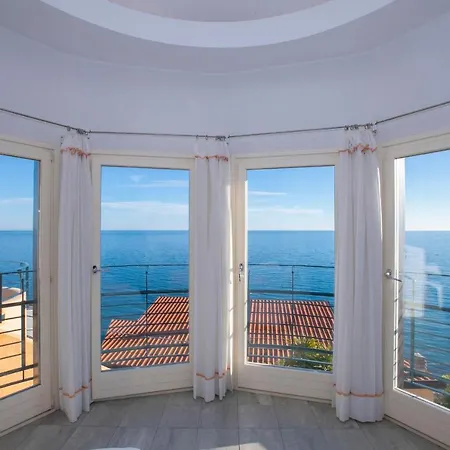 Villino Ada Βίλα Borgio Verezzi